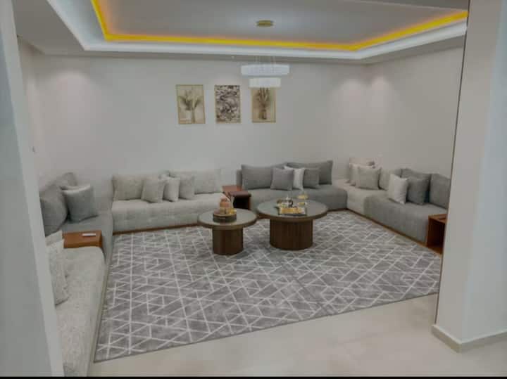 Wonderful 6-bedroom Villa With Pool  Reg62031 - Agadir