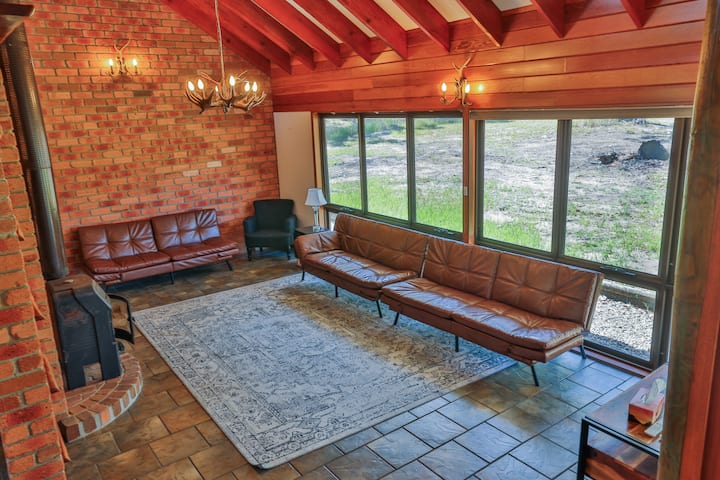 Welcome To Shallowford Estate, Bushland Escape - Sussex Inlet