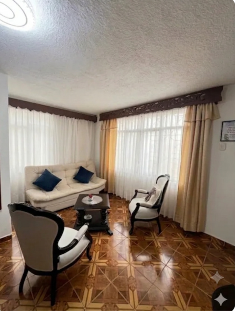 Popular Airbnb listing: Central house near: Santa Rosa/Filandia Hot Springs in Dosquebradas