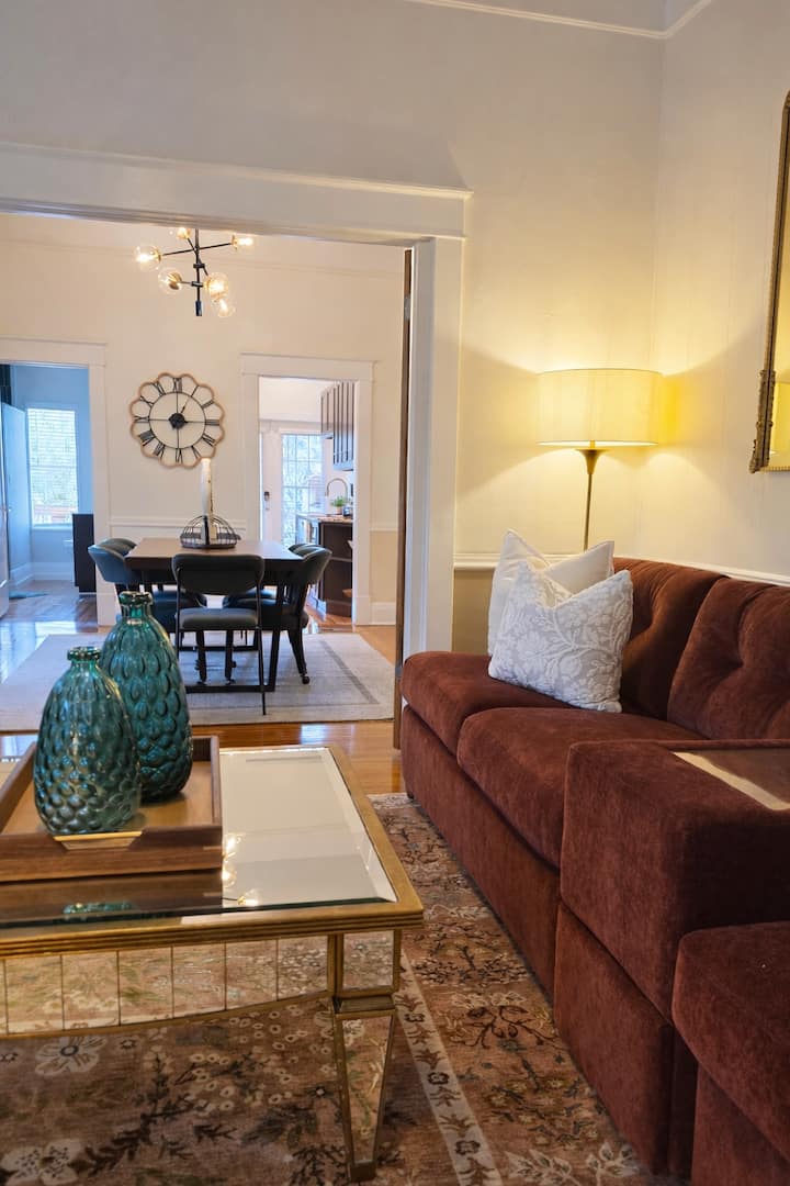 Walk To Lake Morton W/game Room In Downtown - Lakeland, FL