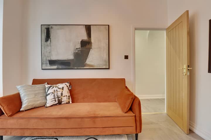 Large 4br House Close To Portsmouth Centre - Portsmouth