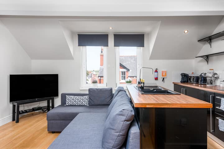 Central Whitby Apt With Free Parking - Robin Hood's Bay