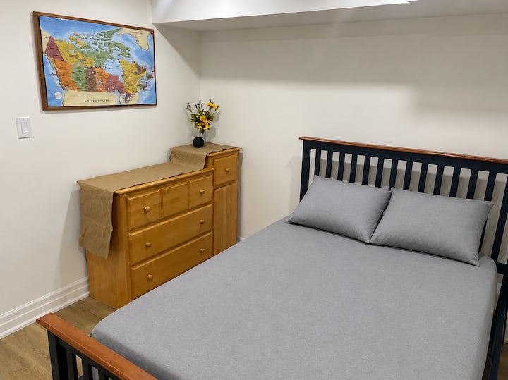 Private 1br Suite W Parking Near York U & Stadium - Vaughan