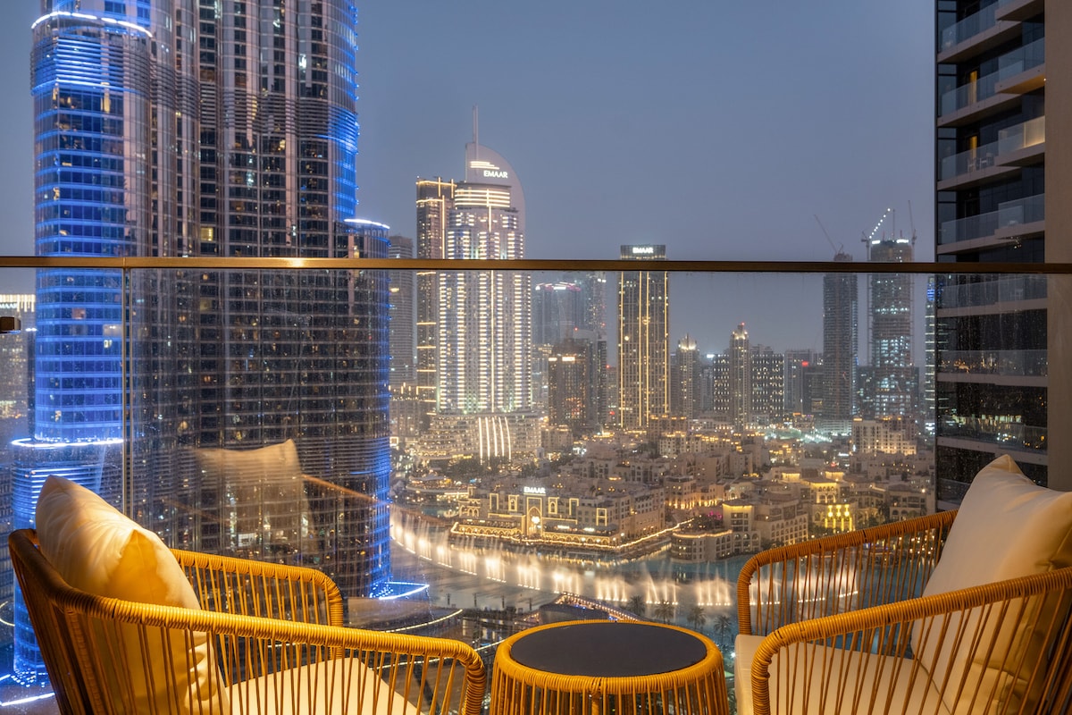 2 Bedroom Furnished Apartment with Burj Khalifa & Fountain View | Burj Vista 5