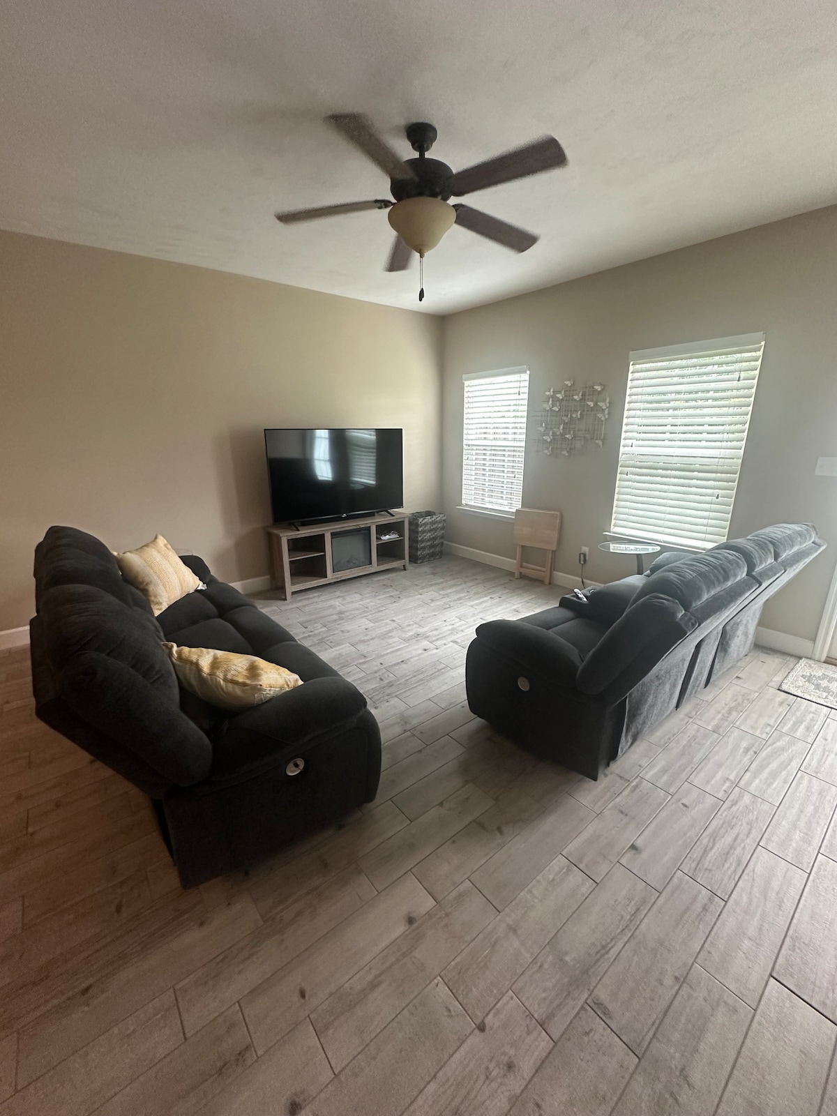 Top performing Airbnb: 3BR Home Near FAMU & FSU w/ Fenced Yard in Tallahassee
