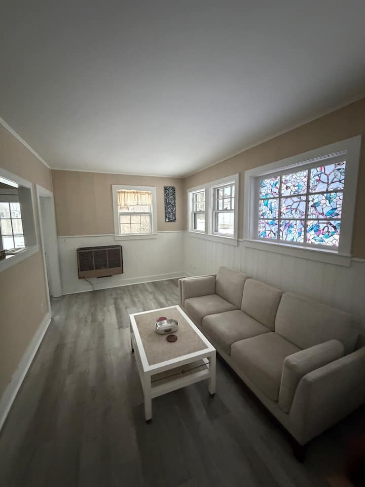 Walk To Beach| Sleeps 5| Dog Friendly - Dennis, MA