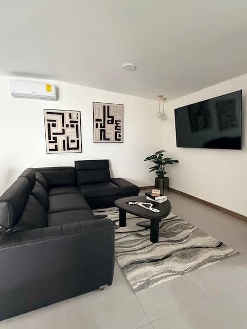 Top Airbnb: Casa Romaoc | Modern House in Residencial Campestre in Chihuahua
