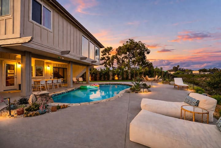 Pool, Jacuzzi And Canyon Views! | 10 Min To Beach - 