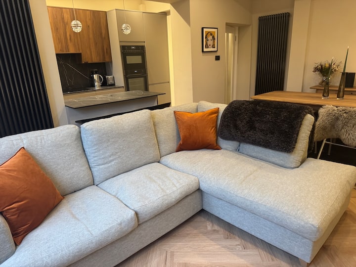 Fabulous Apartment Stamford - Luxury 2 Bed/ 2 Bath - Stamford