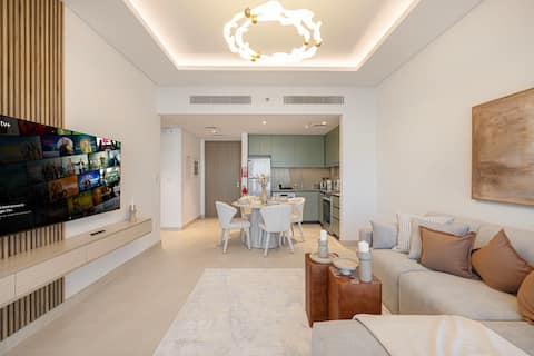Popular Airbnb listing: Daniels 1BR | Viridian by Central Park | City Walk in Al Wasl