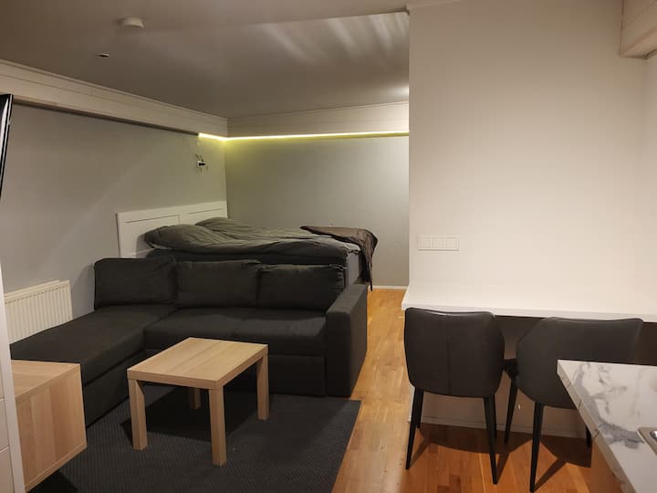 B4 Guest House - Islandia