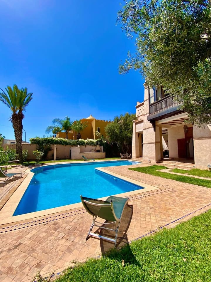 Villa De Luxe Traditionnelle Et Spacieuse - Agadir