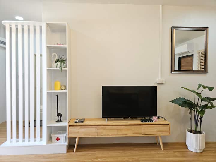 บ้านพักซอย 8 โฮสเทล 2 ห้องนอน - Nakhon Sawan