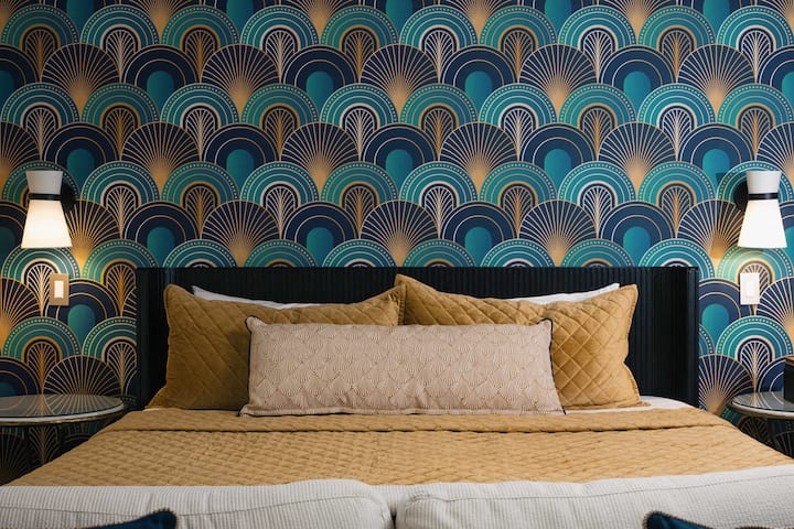 Downtown Springdale Boutique Hotel Adjoining Room - Springdale, AR