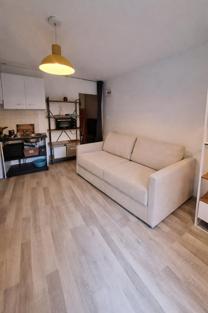 Studio Cosy Avec Petite Terrasse"centre Historique - Dol-de-Bretagne