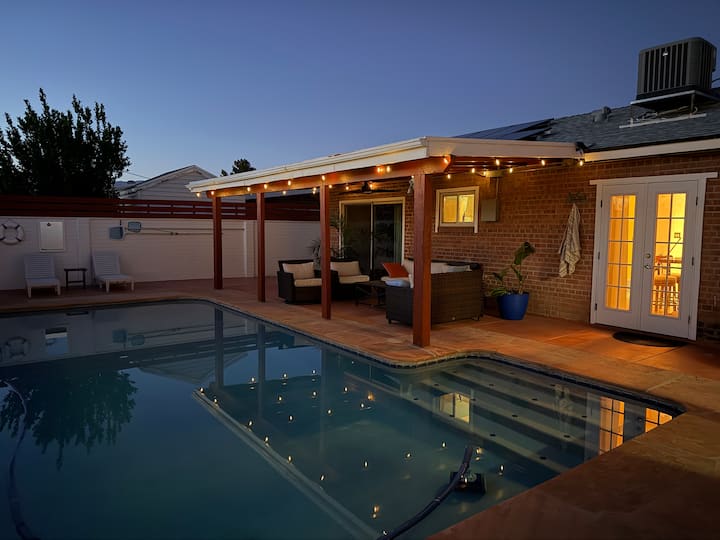 Private Tucson Pool Oasis With Sauna - Pima Air & Space Museum
