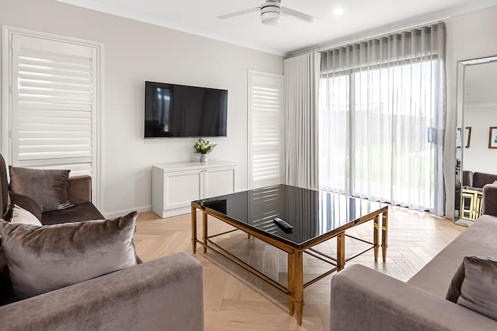 4br|3 Free Parking+private Pool| Near Huntervalley - Raymond Terrace