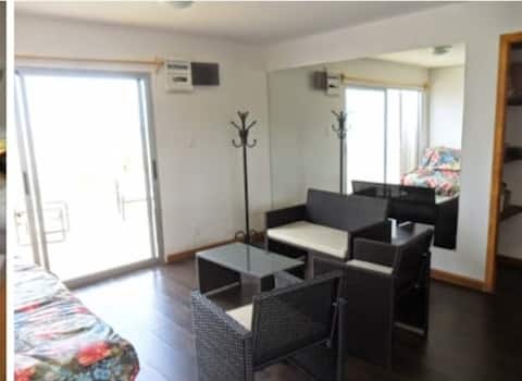 Popular Airbnb listing: La Vista in Santa Mónica