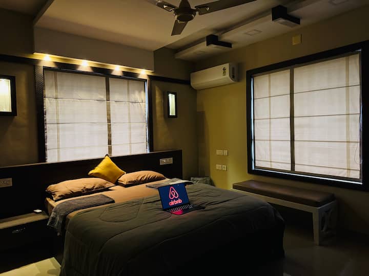 Stadium View Duplex Flat With Spacious Balconies. - Thalassery