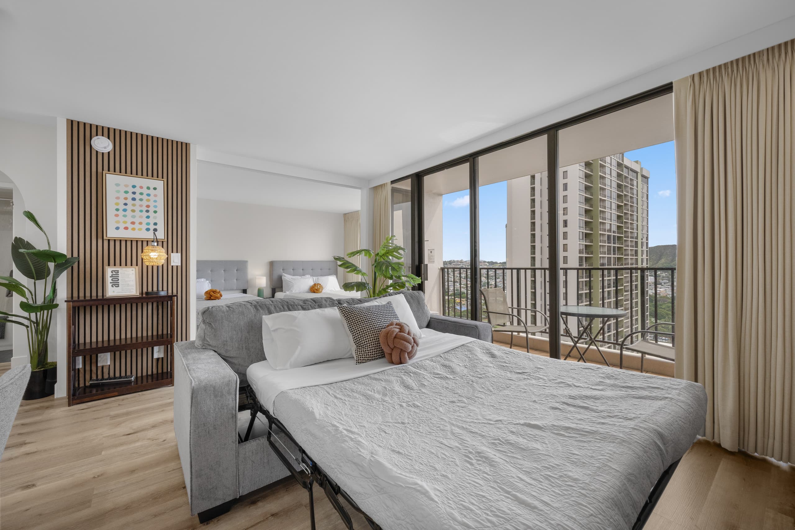 *Beautiful Modern 1BR! Close to Beach! - Image 13