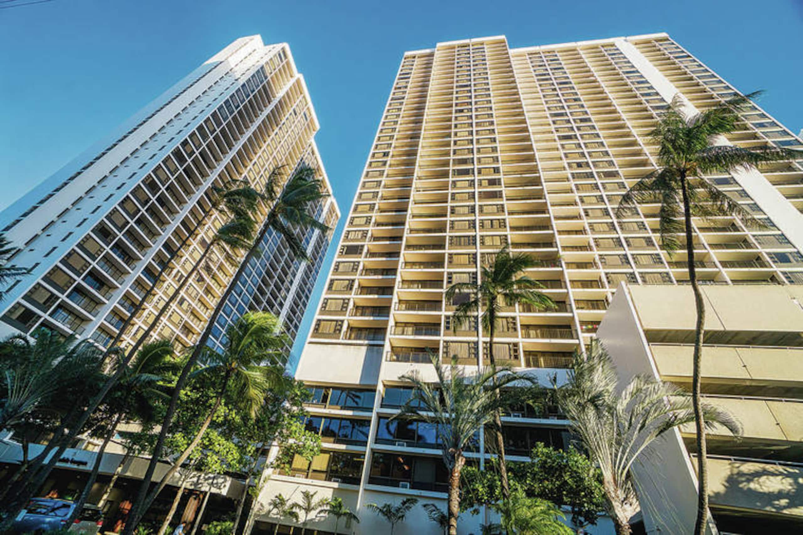 *Beautiful Modern 1BR! Close to Beach! - Image 52