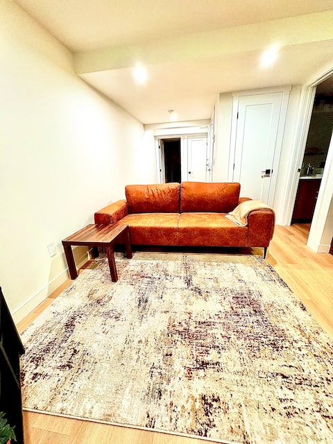 Top Airbnb: Chi & Godwin's Place in Lakewood Sector