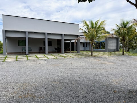 Imóvel de sucesso: Ecovila Farmhouse - Corumbá IV - Alexânia em Alexânia
