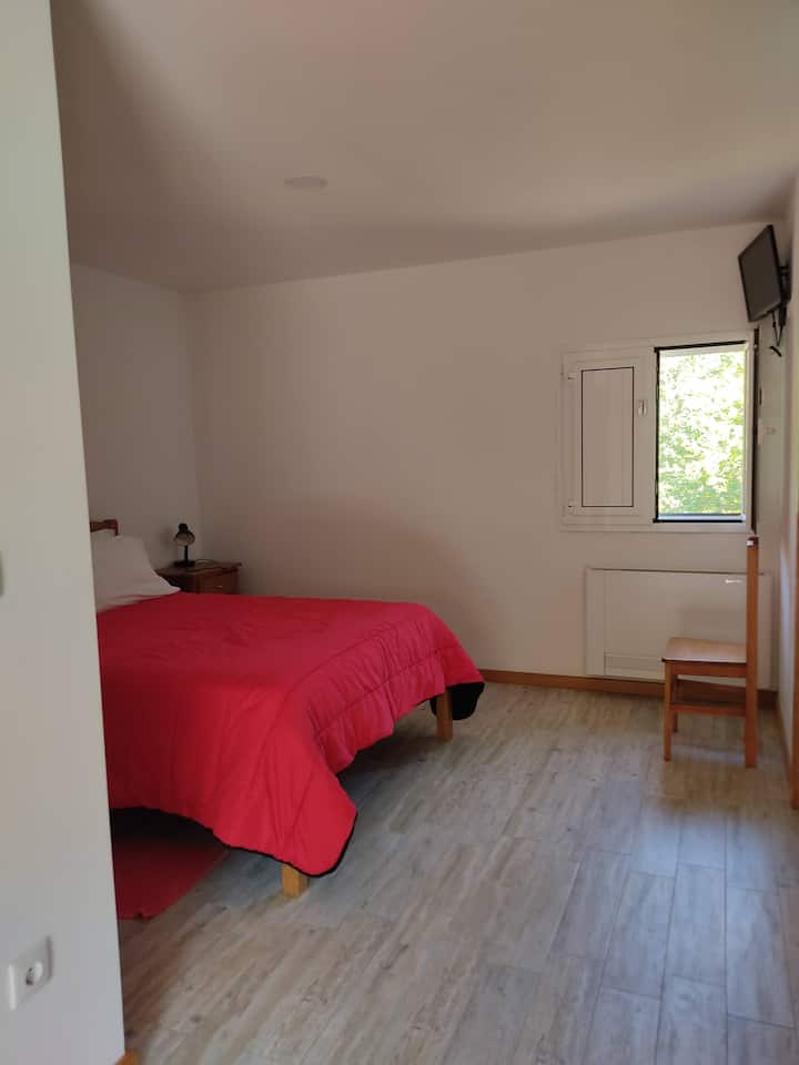 غرفة النوم 2