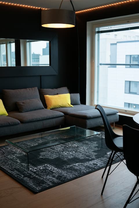 Top Airbnb: 2-story, 67 m2, roof terrace, city center in Kyttälä A