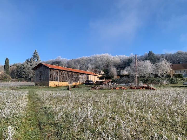 Apartment In Tobaccobarn Under Renovation 2p.max. - Trémolat