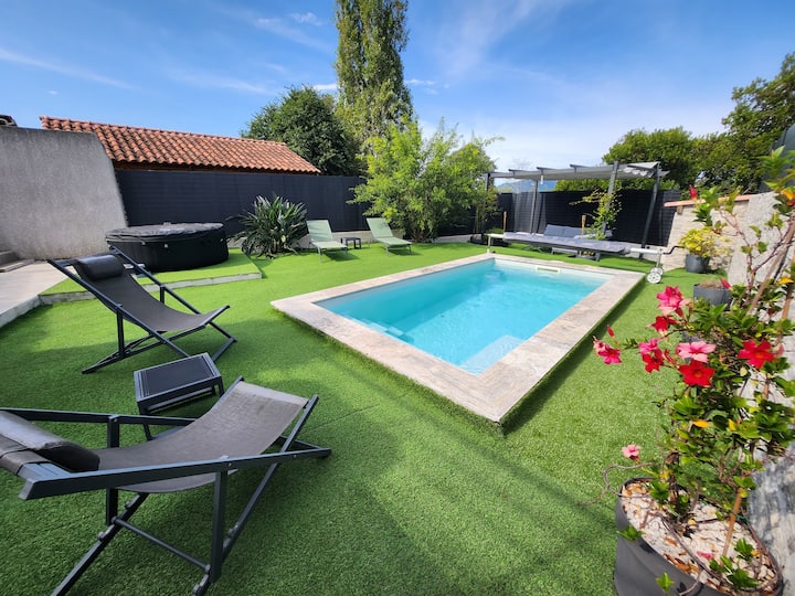 Haut De Villa Avec Piscine Proche D'ajaccio - Córsega