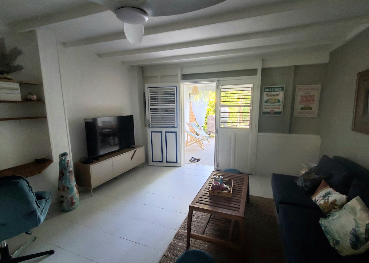 Kaz Ananas – Jardin privé & plage à pied – photo 3