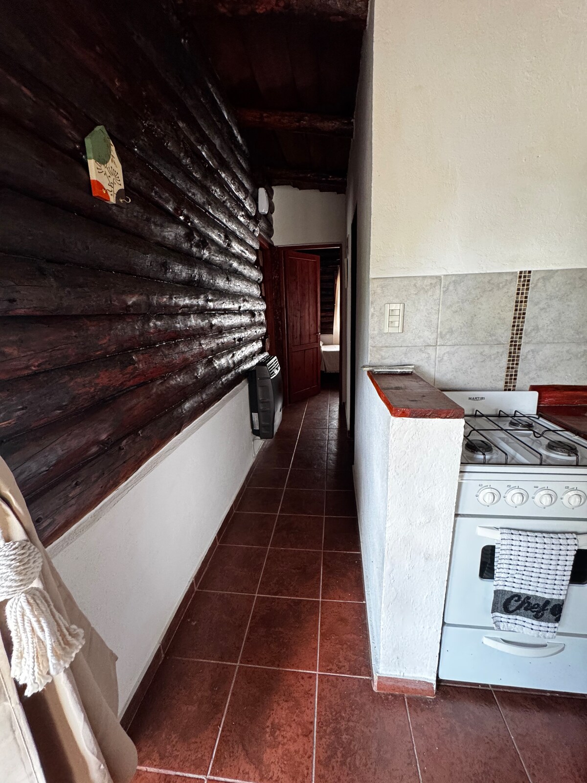 Anuncio de Airbnb popular: “Sunrise in a Dream” Cabin Complex. en Villa Yacanto De Calamuchita