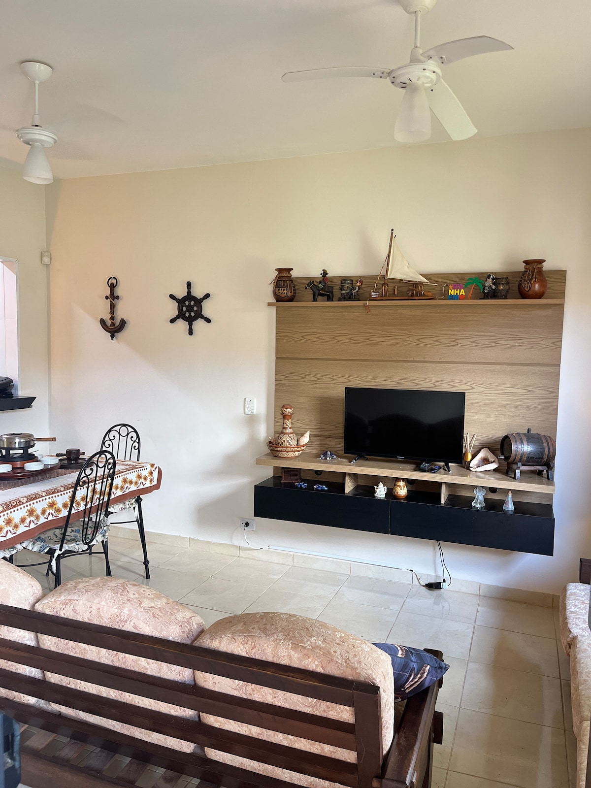 Top performing Airbnb: A retreat near the sea, with a swimming pool, wifi and peace and quiet. in Itanhaém