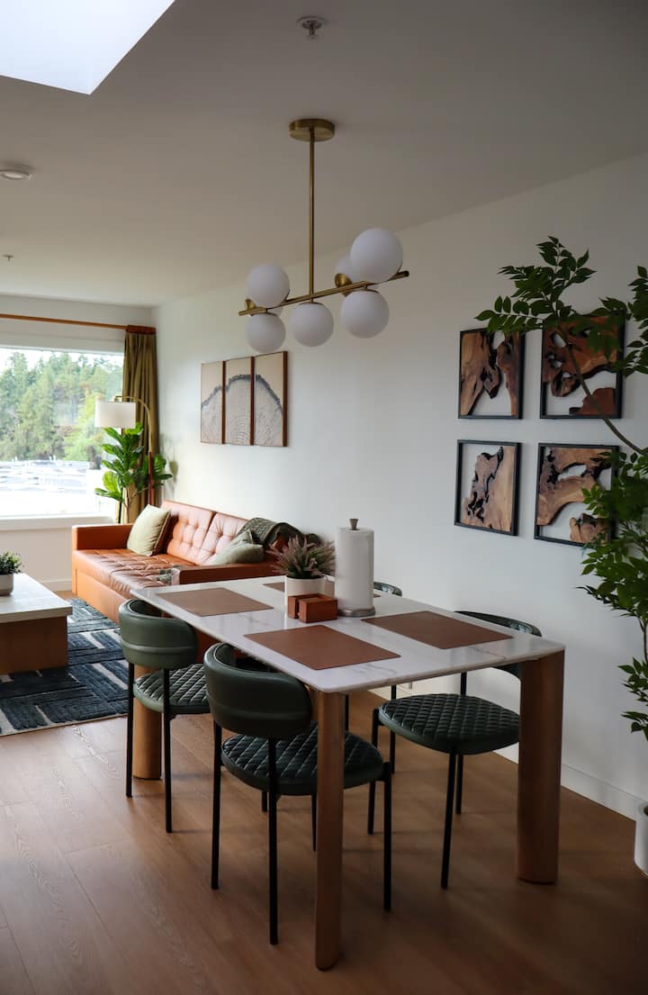 Ocean View Condo In An Oceanfront Resort Retreat - Parksville Beaches