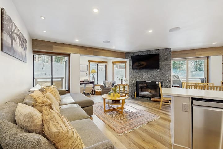 3br Condo W/ Shared Hot Tub Near Ski Resort - Vail, CO