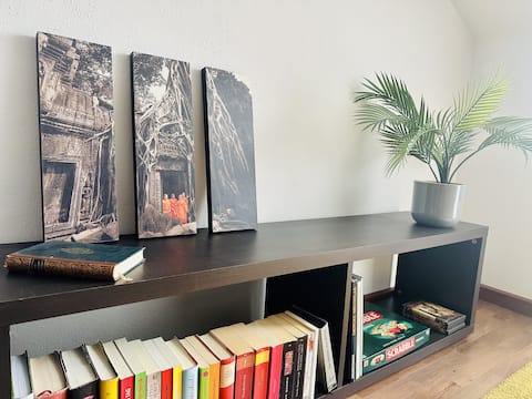 Beliebte Airbnb-Anzeige: 3-Zimmer-Dachapartment am Olympiapark in Am Riesenfeld