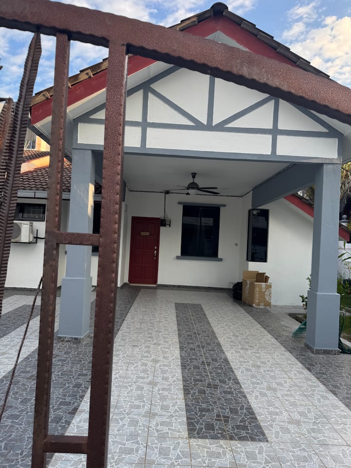 Zaihomestay Desa Pinggiran Putera – Kajang - Kajang