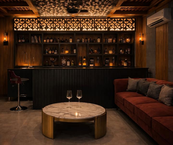 Sundowner| Luxury Rooftop With A Private Bar - Delhi