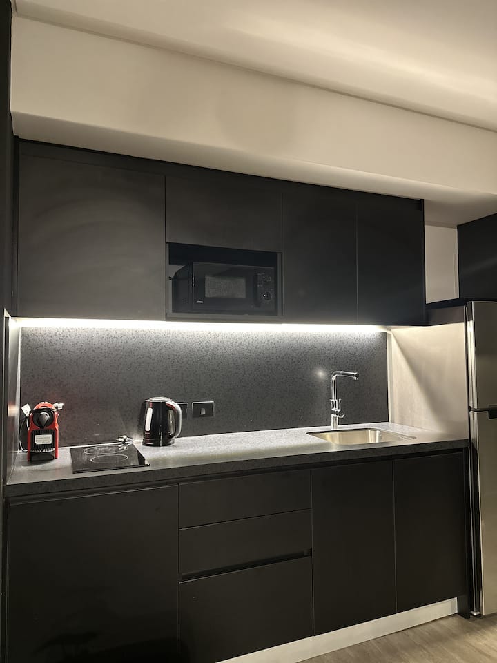 Premium studio apartment with full amenities in Palermo