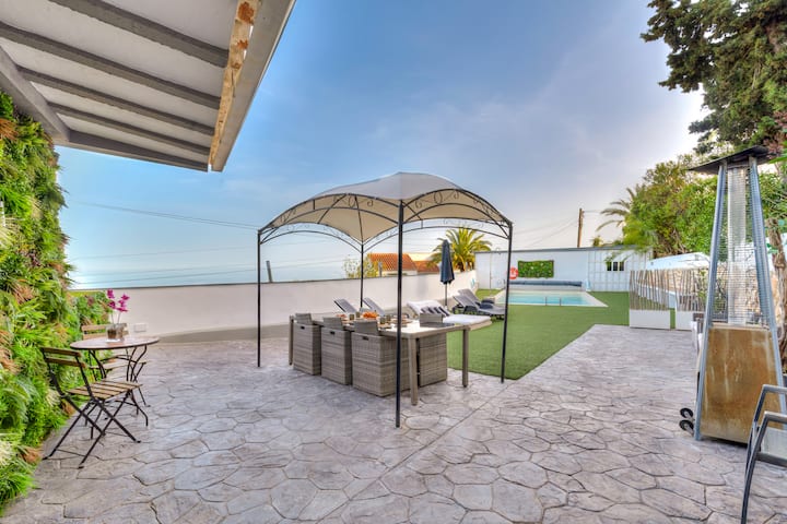 Villa Pertuch: Acogedora Con Encanto Cerca Del Mar - Fuengirola