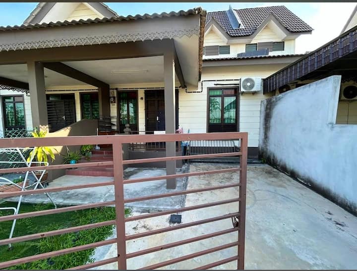 Jasin Bestari Residential Homestay - Jasin