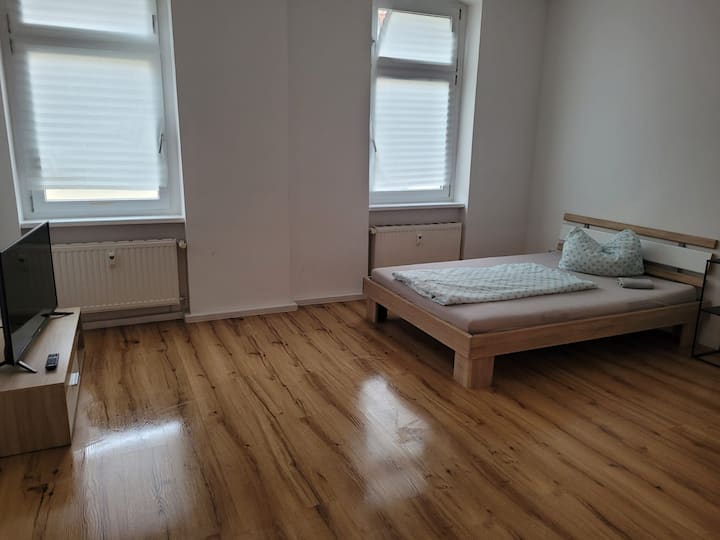 Ariprop Parkside Modern Apartments With 3 Bedroom - Zeitz