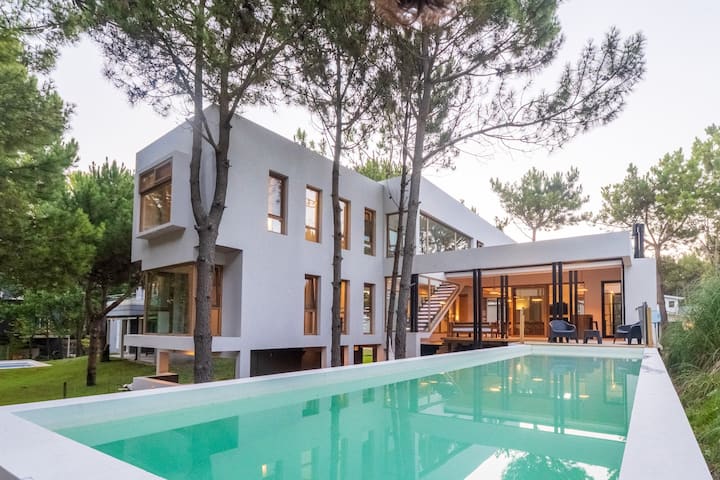 Alquiler Casa Costa Esmeralda R1 Premium - Pinamar
