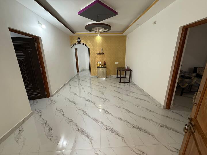 Living room image 1