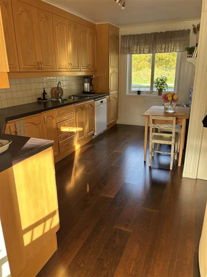 Trevlig 40-tals Villa I Centrala Kungsbacka - Kungsbacka