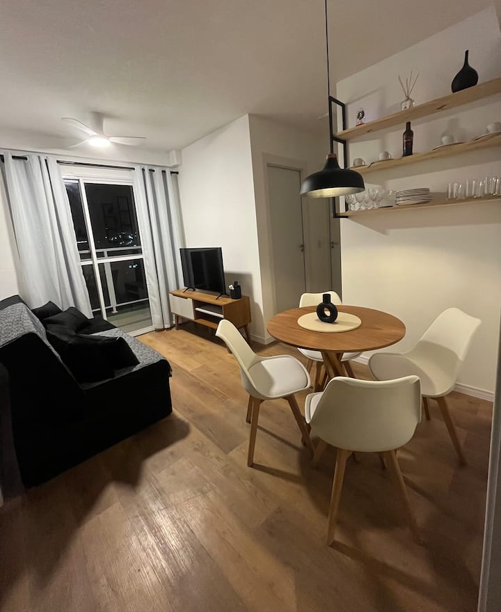 Apartamento De 2 Quartos Com Piscina E Ar No Rio - Rio de Janeiro