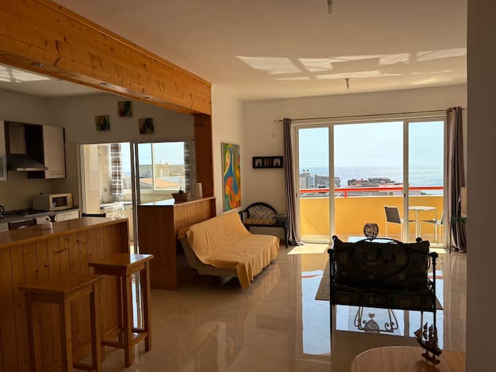 Seabreeze “Brisa Do Mar” Apartment With Oceanview - Praia