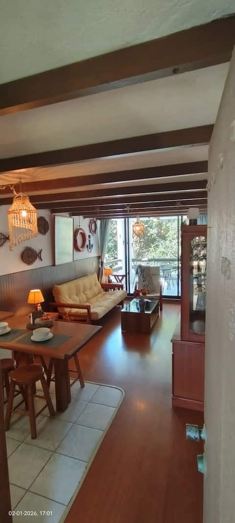 Top Airbnb: Beachfront apartment/El Quisco/2 bedrooms/1 bathroom/1 parking space in El Quisco