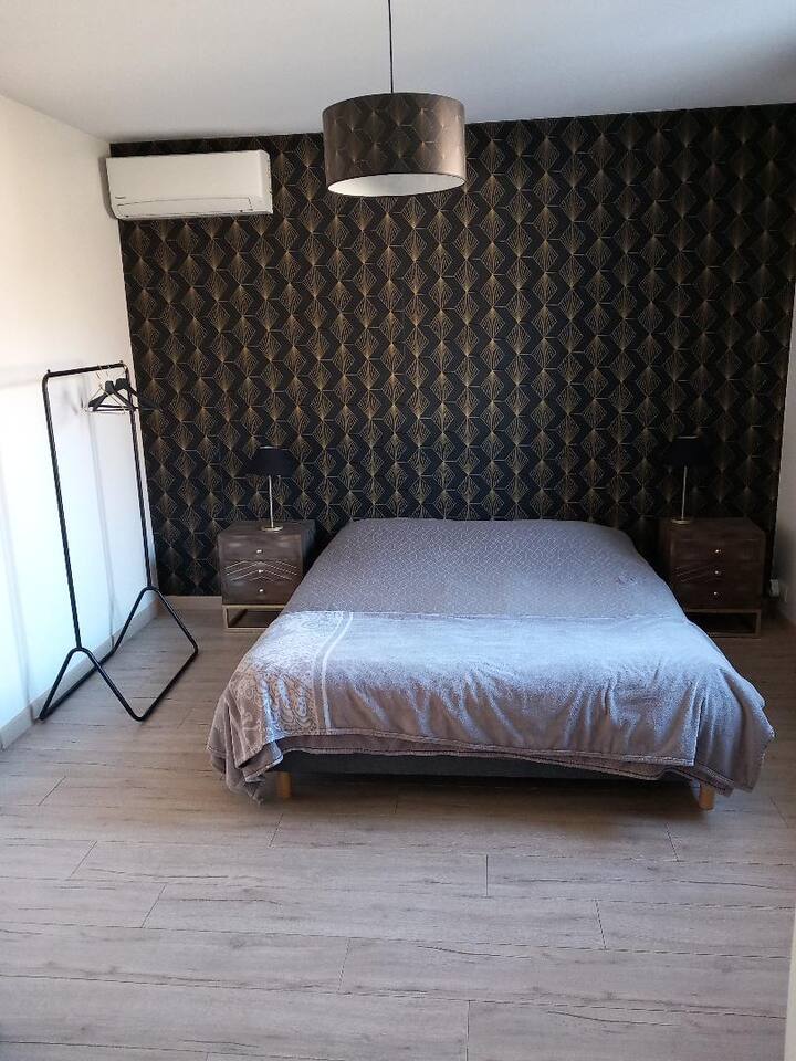 Chez Florence Et Jérôme, Chambre D'hôtes à Cholet - Cholet